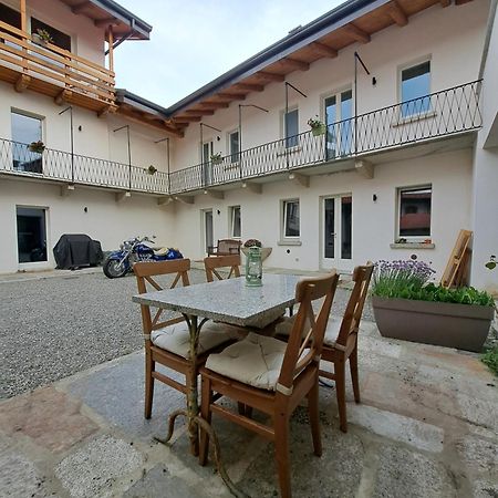 B&B Il Cortile Soriso Екстер'єр фото